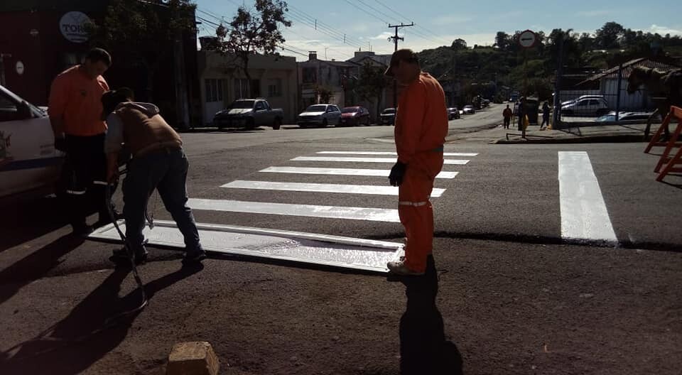 atencao-condutor-nova-faixa-de-pedestre-no-centro