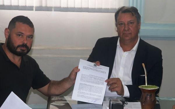 prefeitura-e-associacao-santanense-de-apicultores-voltam-a-firmar-contrato