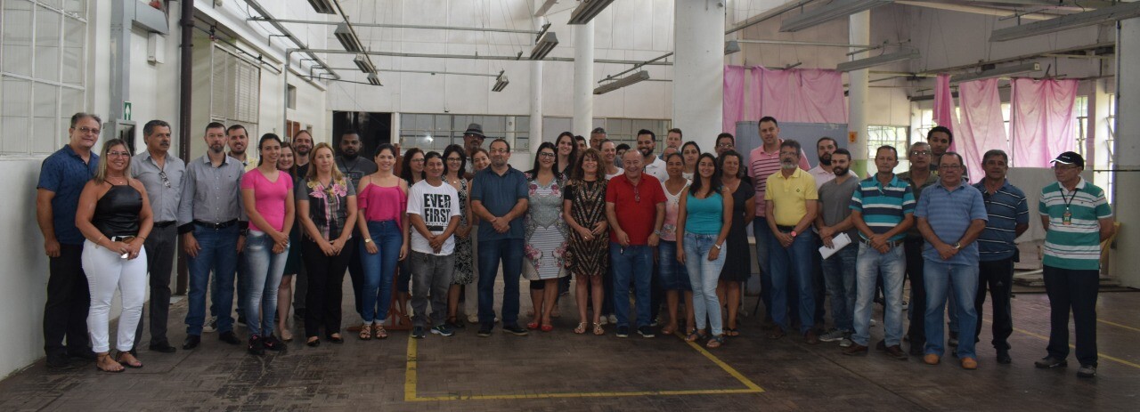 prefeita-apresenta-novo-secretario-de-planejamento-aos-servidores