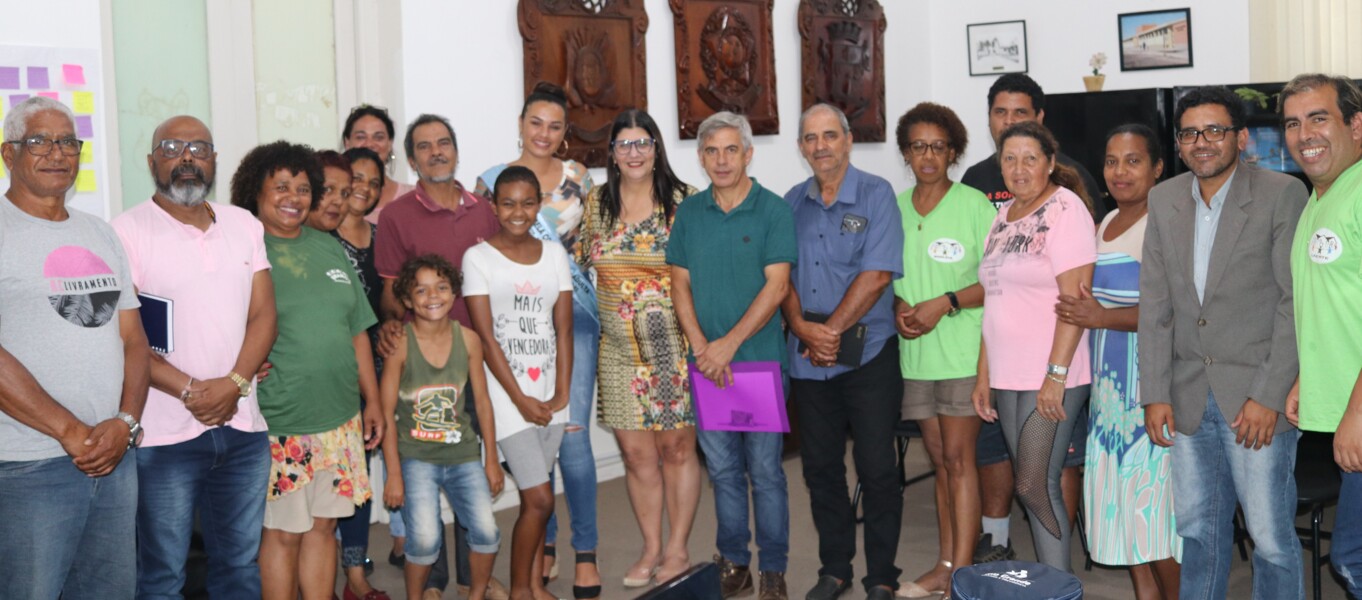 lideres-comunitarios-apresentam-demandas-a-prefeita