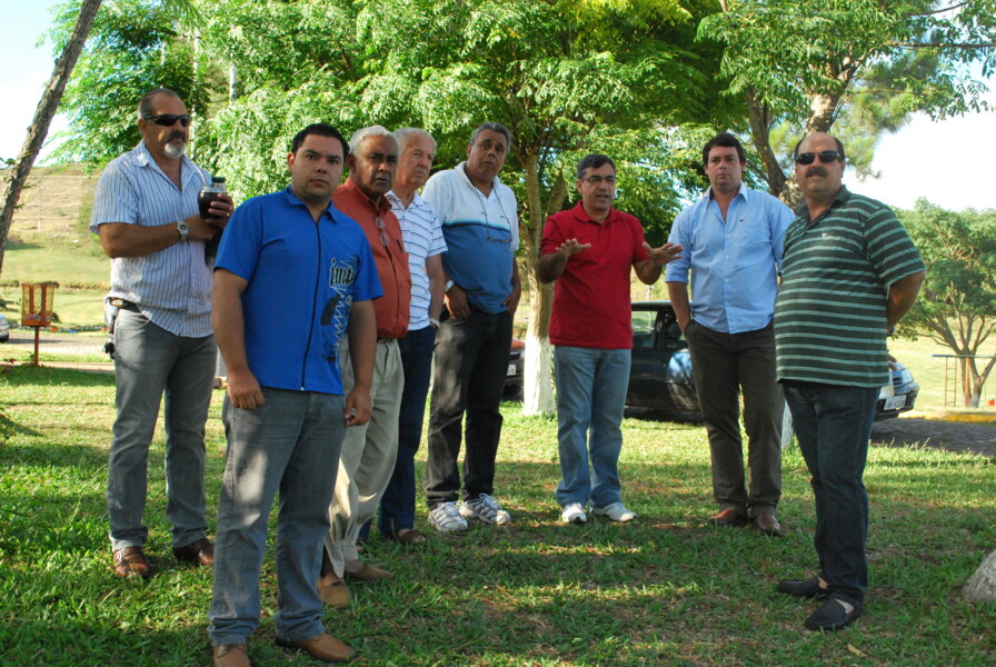 governo-municipal-prepara-lago-batuva-para-atividades-recreativas-durante-o-verao