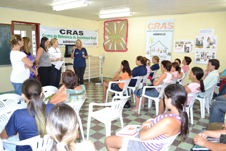 prefeitura-disponibiliza-curso-de-espanhol-no-cras-armour