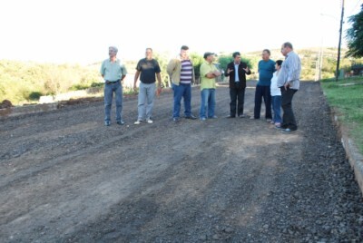 prefeito-vistoria-obras-de-frisagem-e-recuperacao-de-vias-urbanas