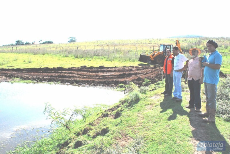 secretaria-continua-abastecendo-pequenos-produtores