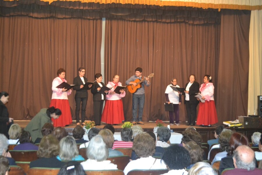 mostra-de-talentos-da-continuidade-a-programacao-da-semana-do-idoso-2015