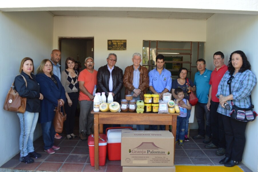 prefeitura-viabiliza-entrega-de-alimentos-da-agricultura-familiar-para-entidades-assistenciais