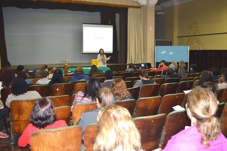 secretaria-municipal-de-educacao-promove-capacitacao-para-os-professores-das-escolas-municipais