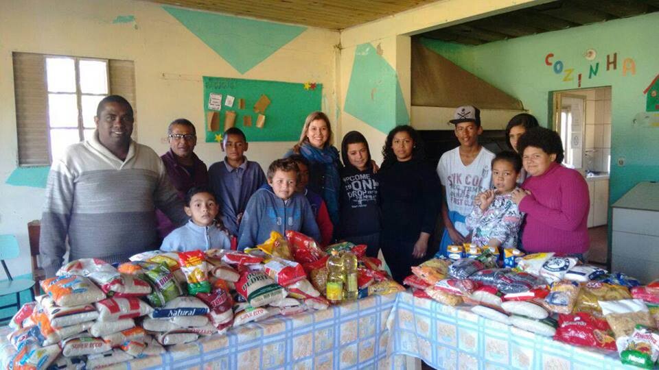 secretaria-de-cultura-entrega-alimentos-arrecadados-no-3-fronteira-em-danca