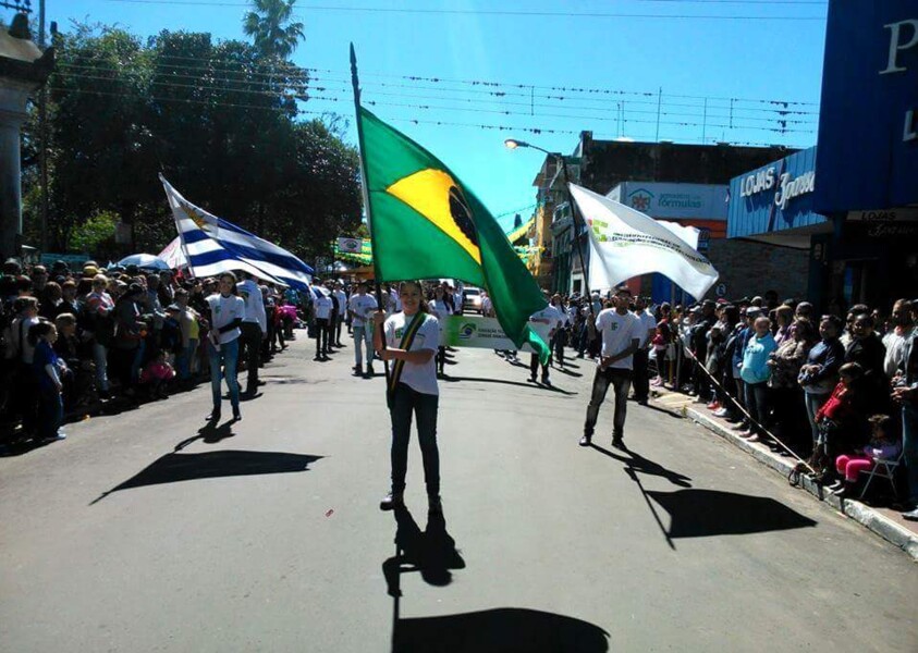 secretaria-municipal-de-educacao-convida-para-o-desfile-civico
