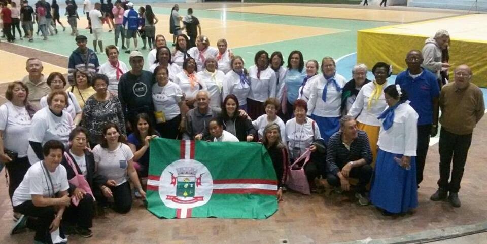 grupo-de-maturidade-ativa-da-show-nos-18-jogos-de-integracao-das-pessoas-idosas-em-tramandai