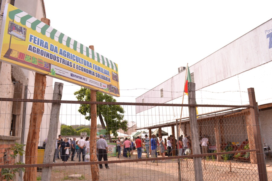 inaugurado-novo-espaco-da-feira-da-agricultura-familiar-agroindustria-e-economia-solidaria