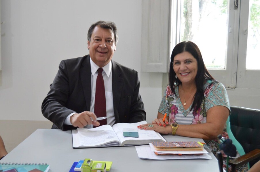 prefeito-e-vice-lancam-calendario-da-semana-municipal-da-mulher