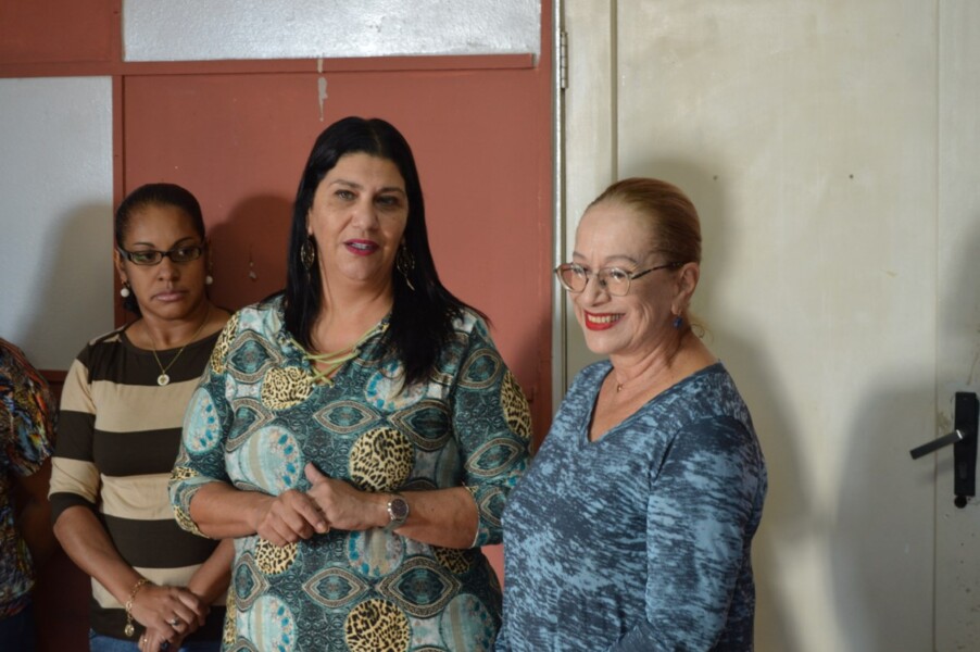 prefeita-interina-anuncia-nova-secretaria-de-educacao