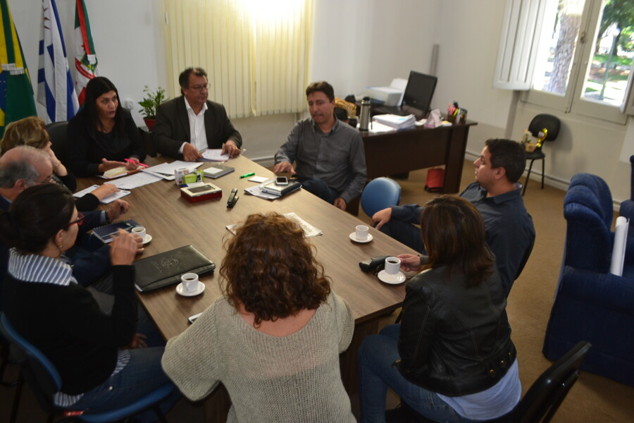 prefeito-e-vice-recebem-integrantes-do-lions-clube