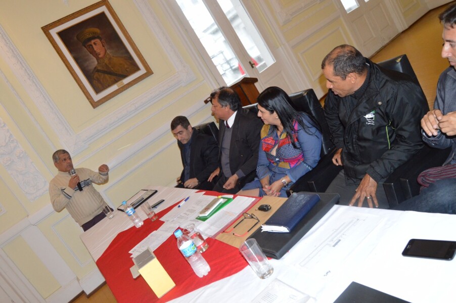 executivo-reune-se-com-os-representantes-dos-camelos