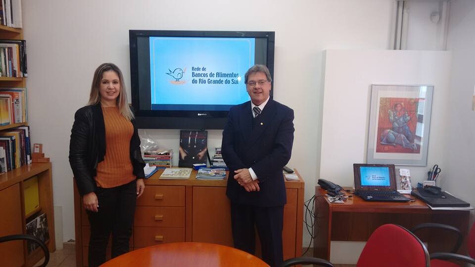 primeira-dama-visita-banco-de-alimentos-de-porto-alegre