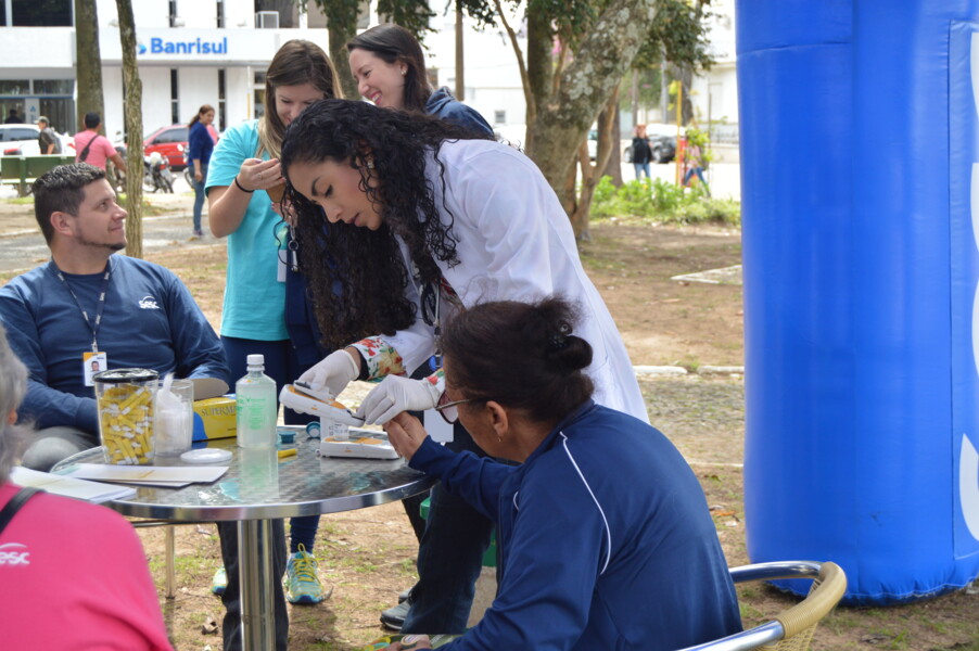 uma-manha-de-atividades-voltadas-ao-bem-estar-dos-idosos