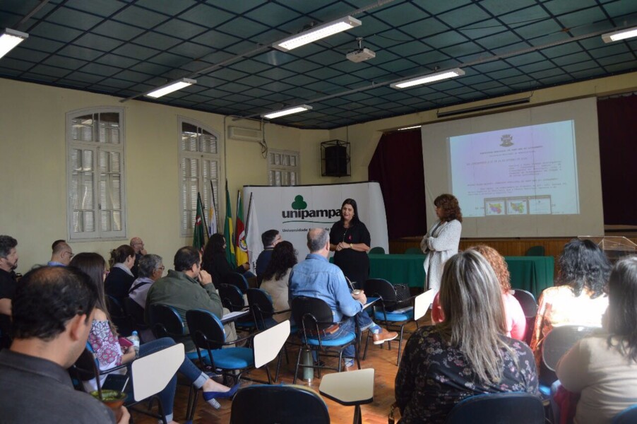 plano-diretor-e-discutido-com-membros-dos-conselhos-municipais