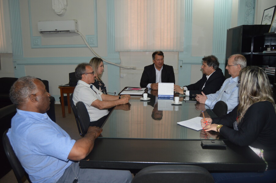 prefeitura-e-empresarios-buscam-promover-voluntariado-no-municipio