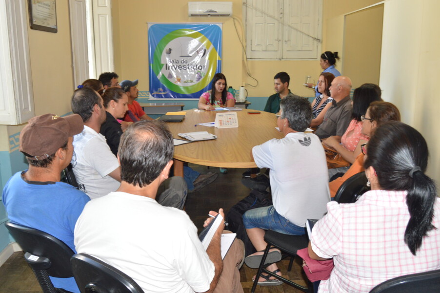em-busca-de-acoes-para-estimular-a-agricultura-familiar-no-municipio