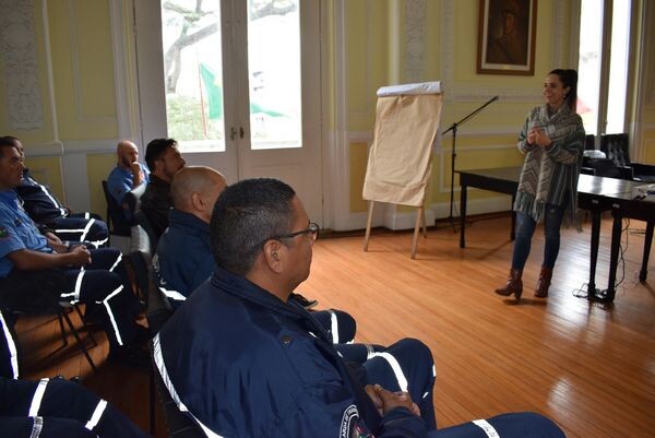 agentes-de-transito-participam-de-capacitacao