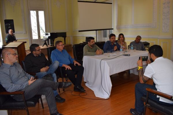 em-entrevista-coletiva-secretarios-municipais-esclarecem-denuncias