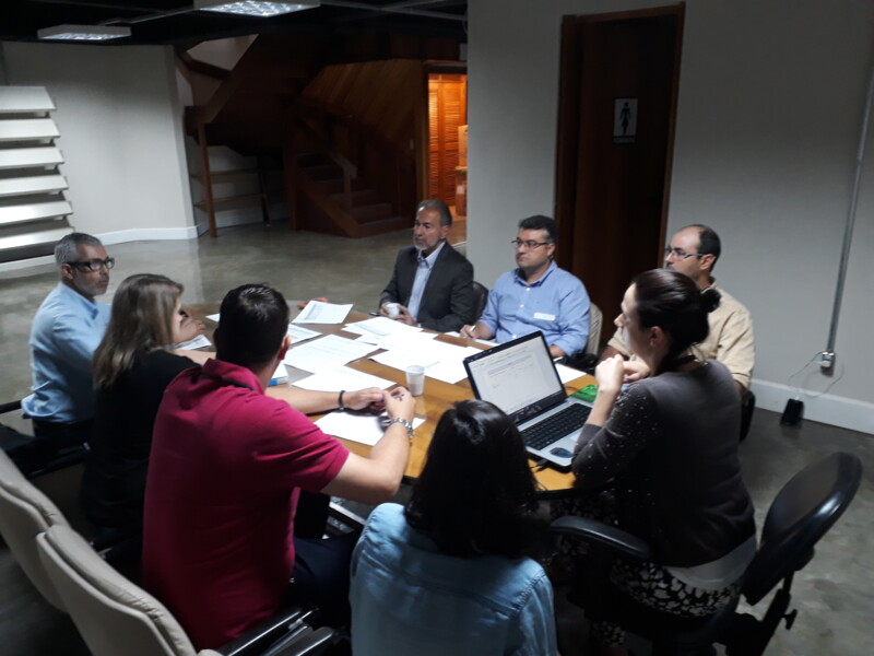 dema-integra-encontro-do-plano-estadual-de-controle-do-javali