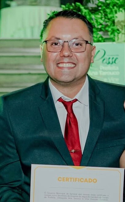 Secretário - Mauricio Monteblanco Oliveira